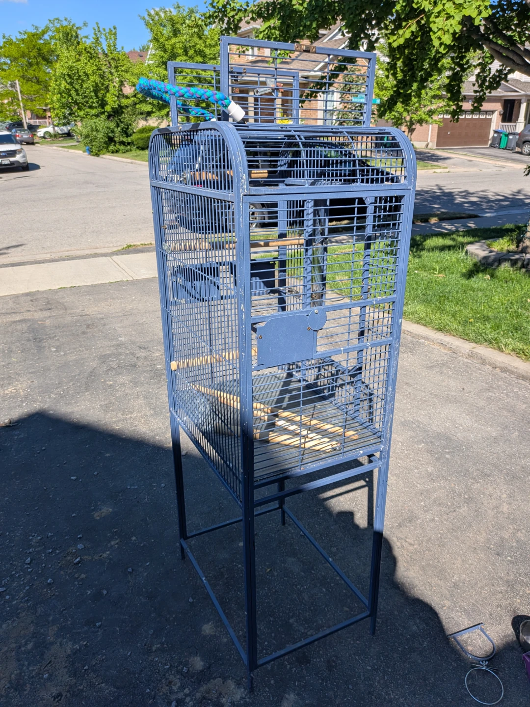 Large Bird Cage with Accessories - photo 3