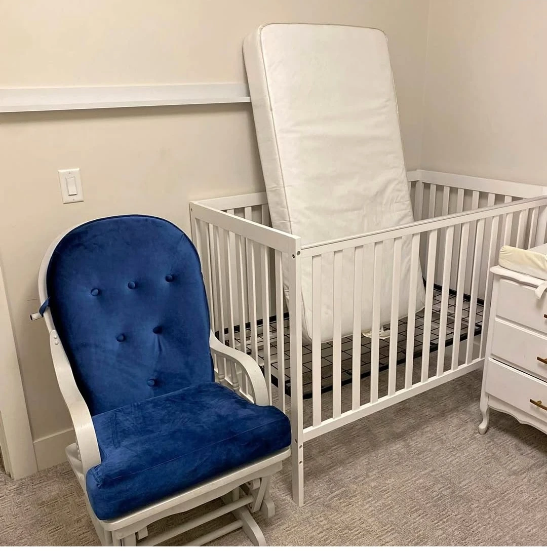 Baby Crib with Mattress