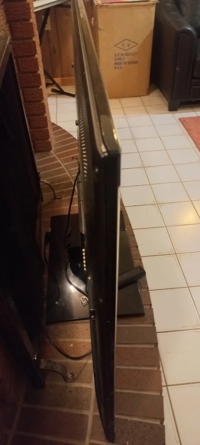 Smart LG Television trade with small smart Tv - photo 3