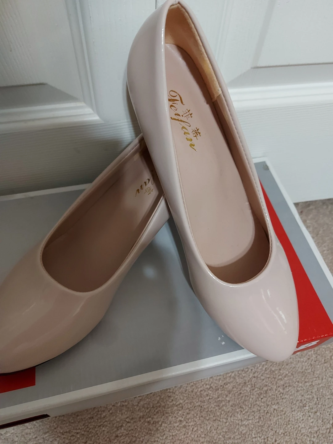 Women's Beige Patent Heels