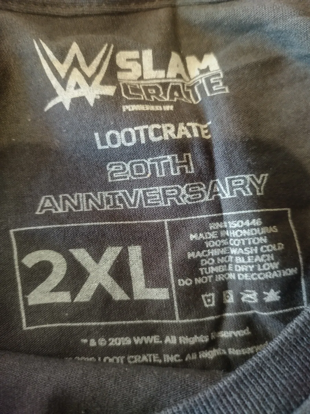 WWE Smackdown Live 20th Anniversary Slam Crate T-Shirt 2XL - photo 2