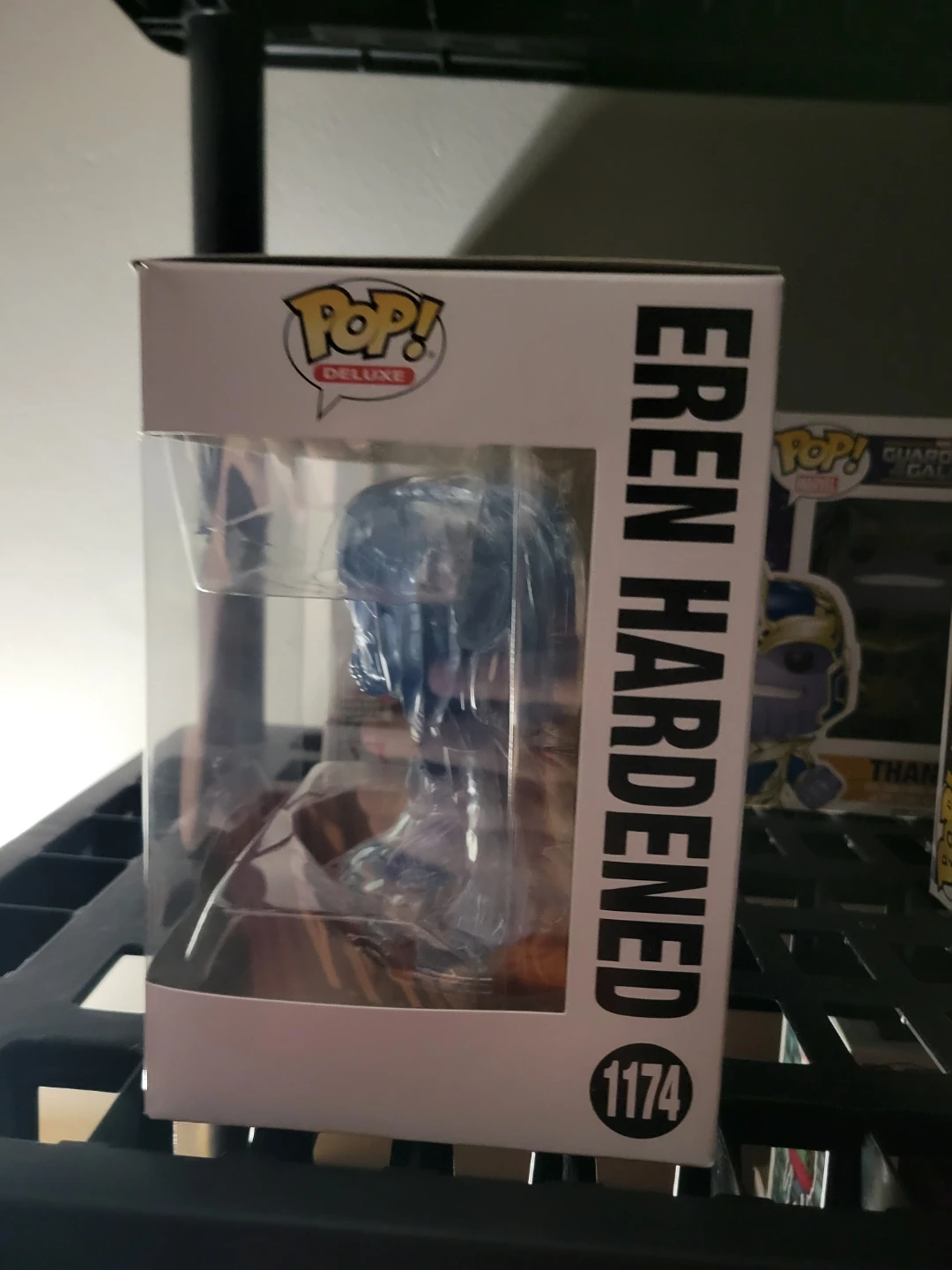Funko Pop! Deluxe Eren Hardened Vinyl Figure #1174 - photo 2