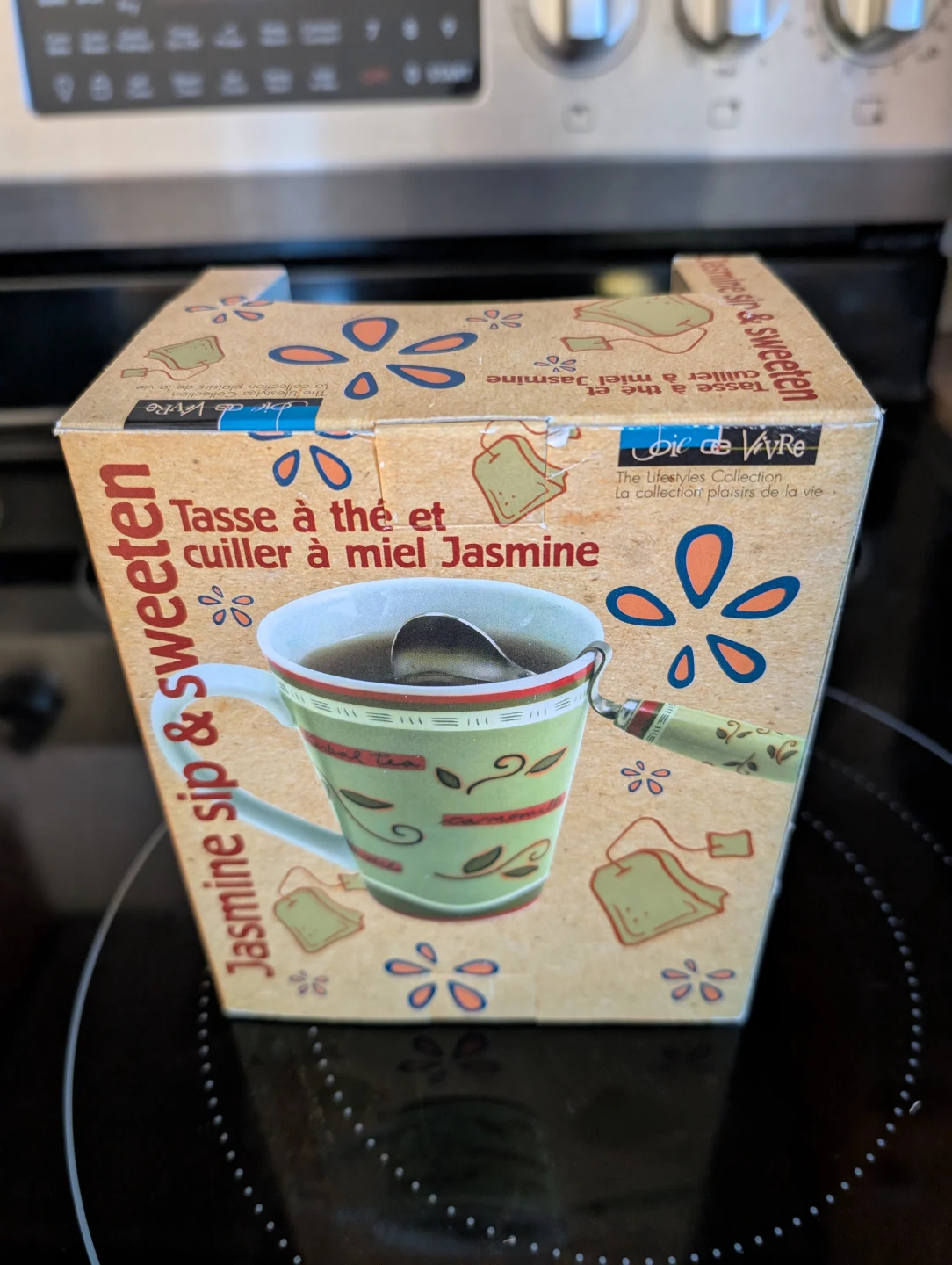 Joie de Vivre Jasmine Tea Mug & Honey Spoon Set - photo 4
