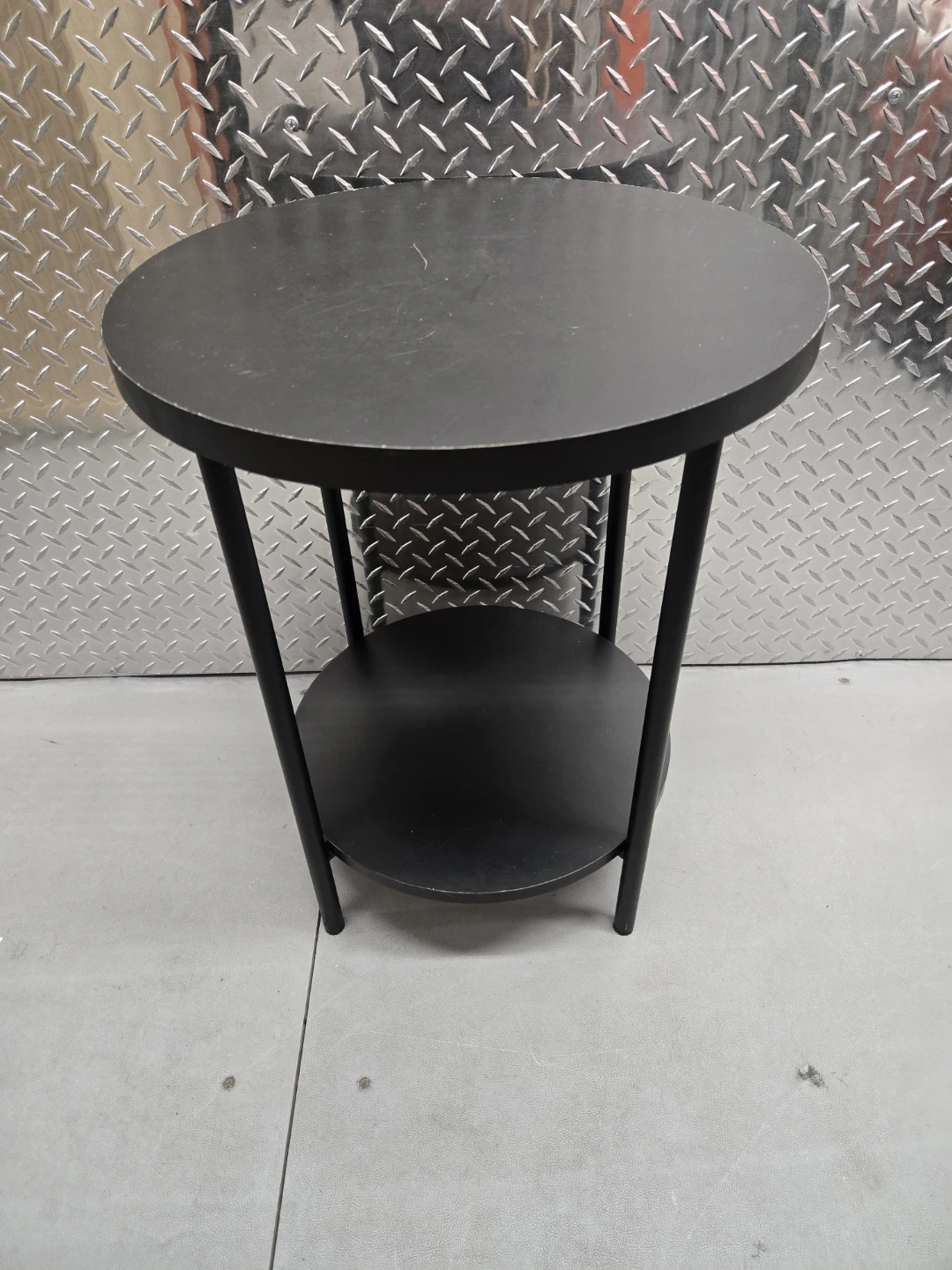 Target Room Essentials 2-Tier Black Round Side Table - photo 2