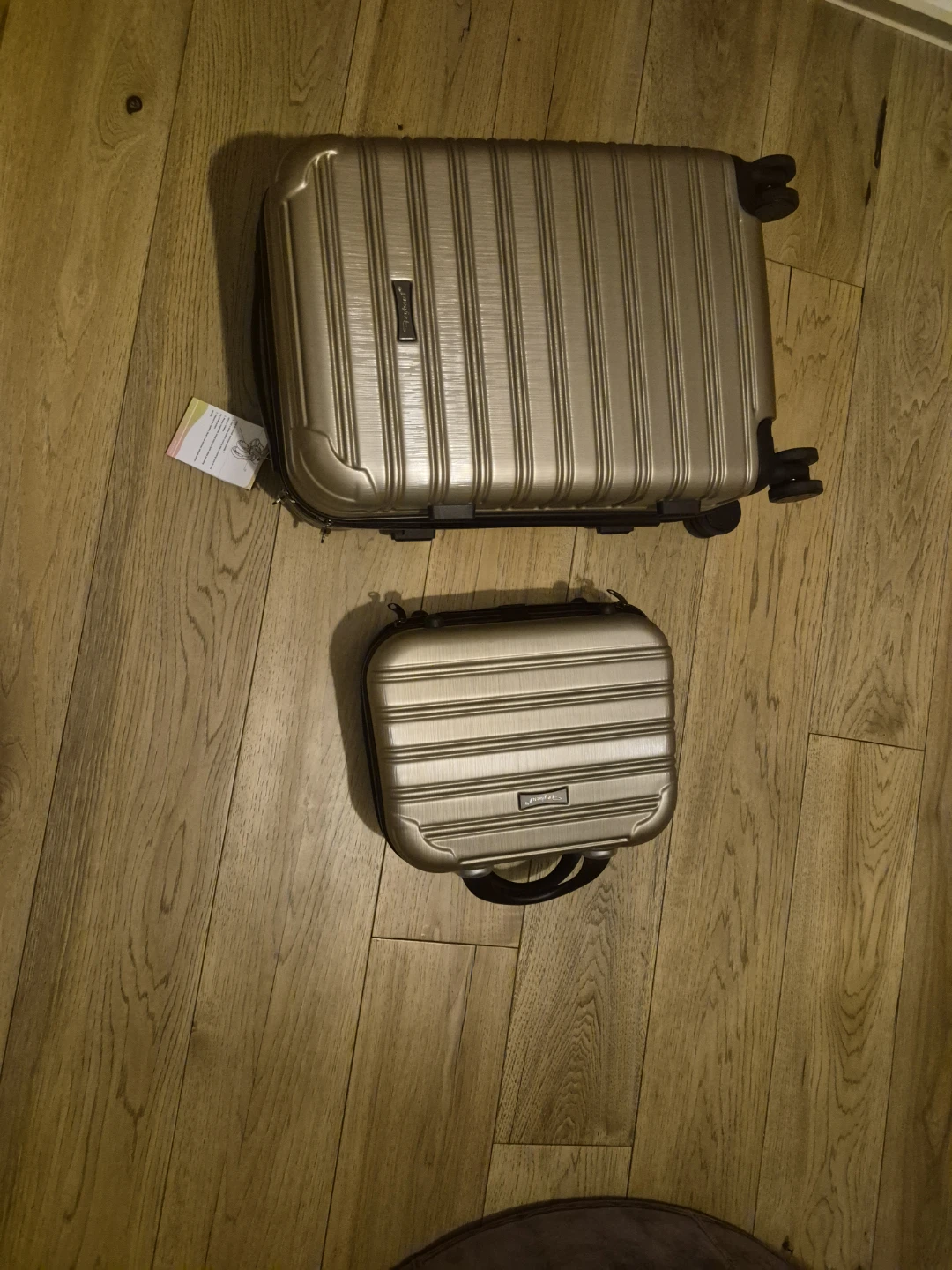 2 Brand new carry-on luggage - photo 4