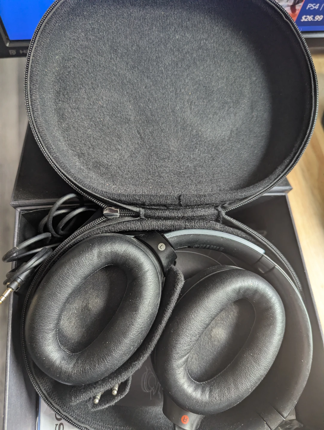 Sony WH-1000XM2 Wireless Noise Cancelling Headphones - photo 5