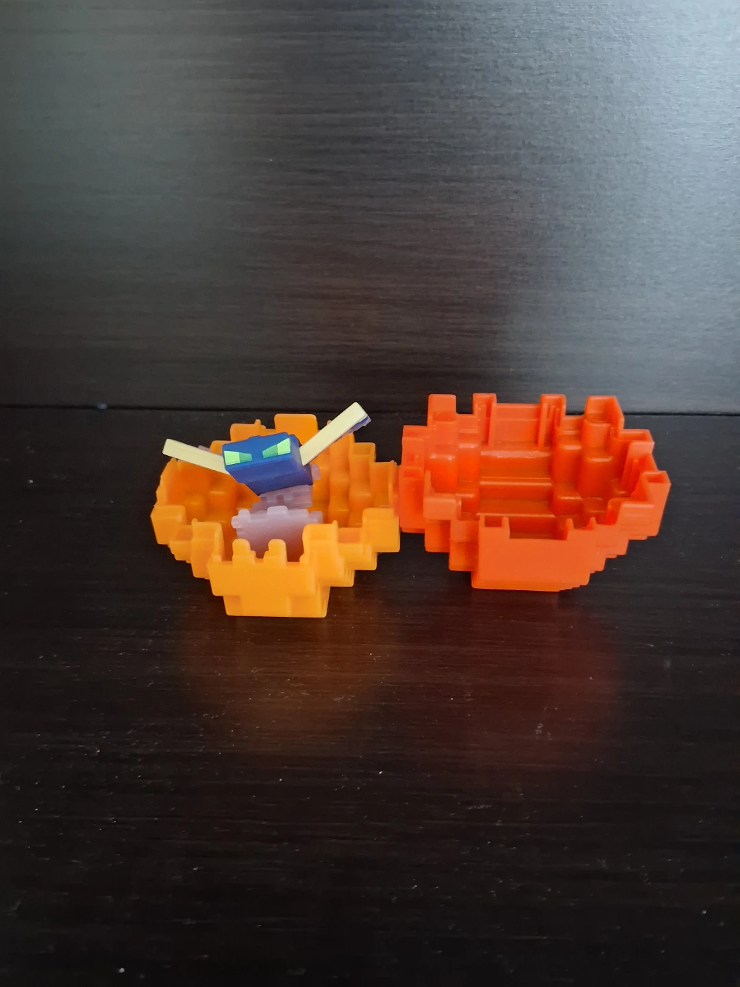 Minecraft Surprise Mini-Figure