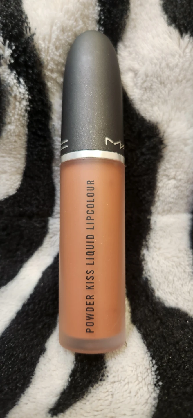 MAC Powder Kiss Liquid Lipcolour - photo 4