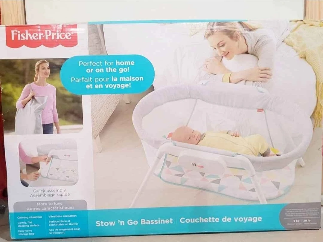 Fisher-Price Stow 'n Go Bassinet