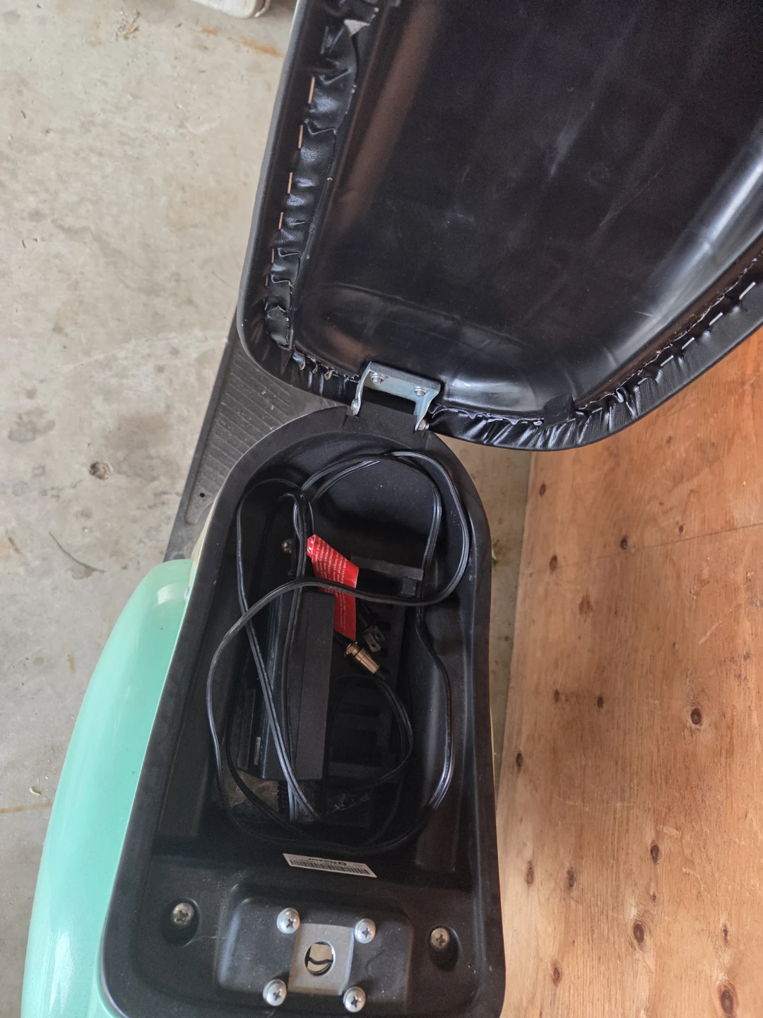 Razor Electric Scooter - photo 3