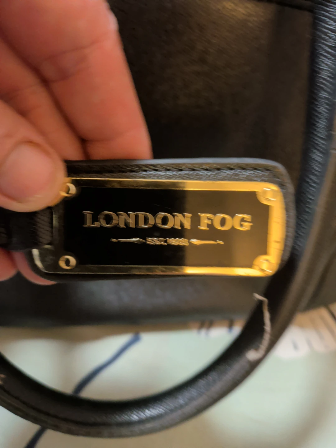 London Fog Black Handbag - photo 2