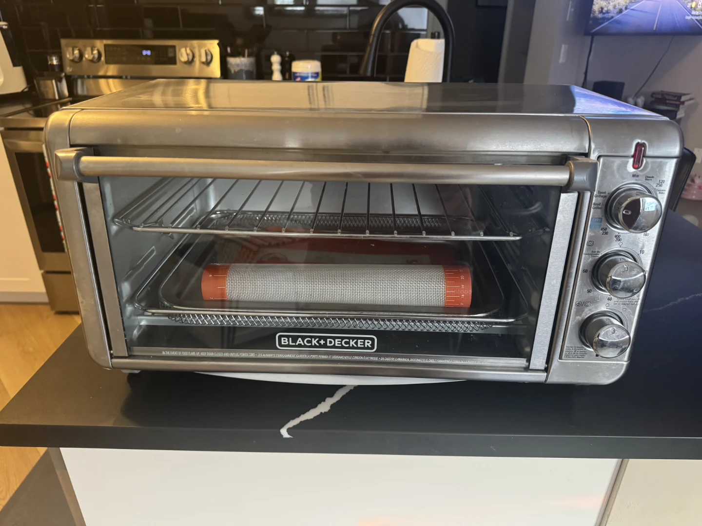 Black+Decker 4-Slice Toaster Oven with Air Fry