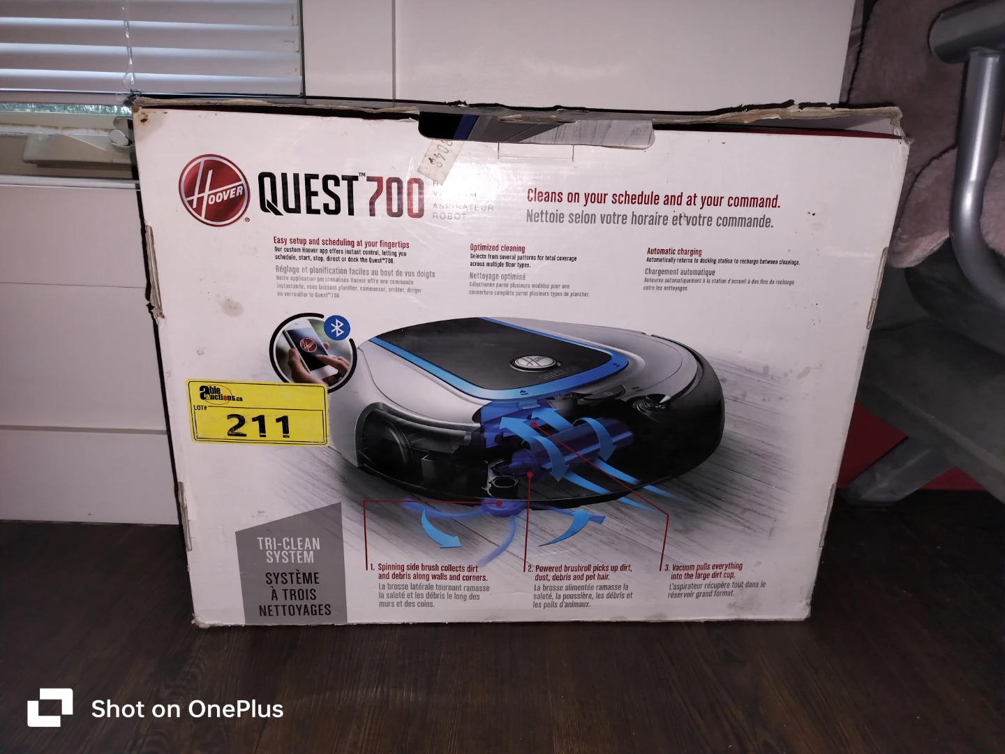 Hoover Quest 700 Robot Vacuum