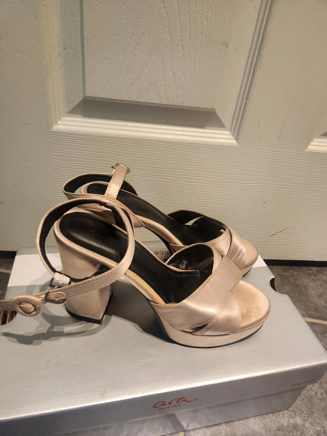 Women's Heeled Sandals