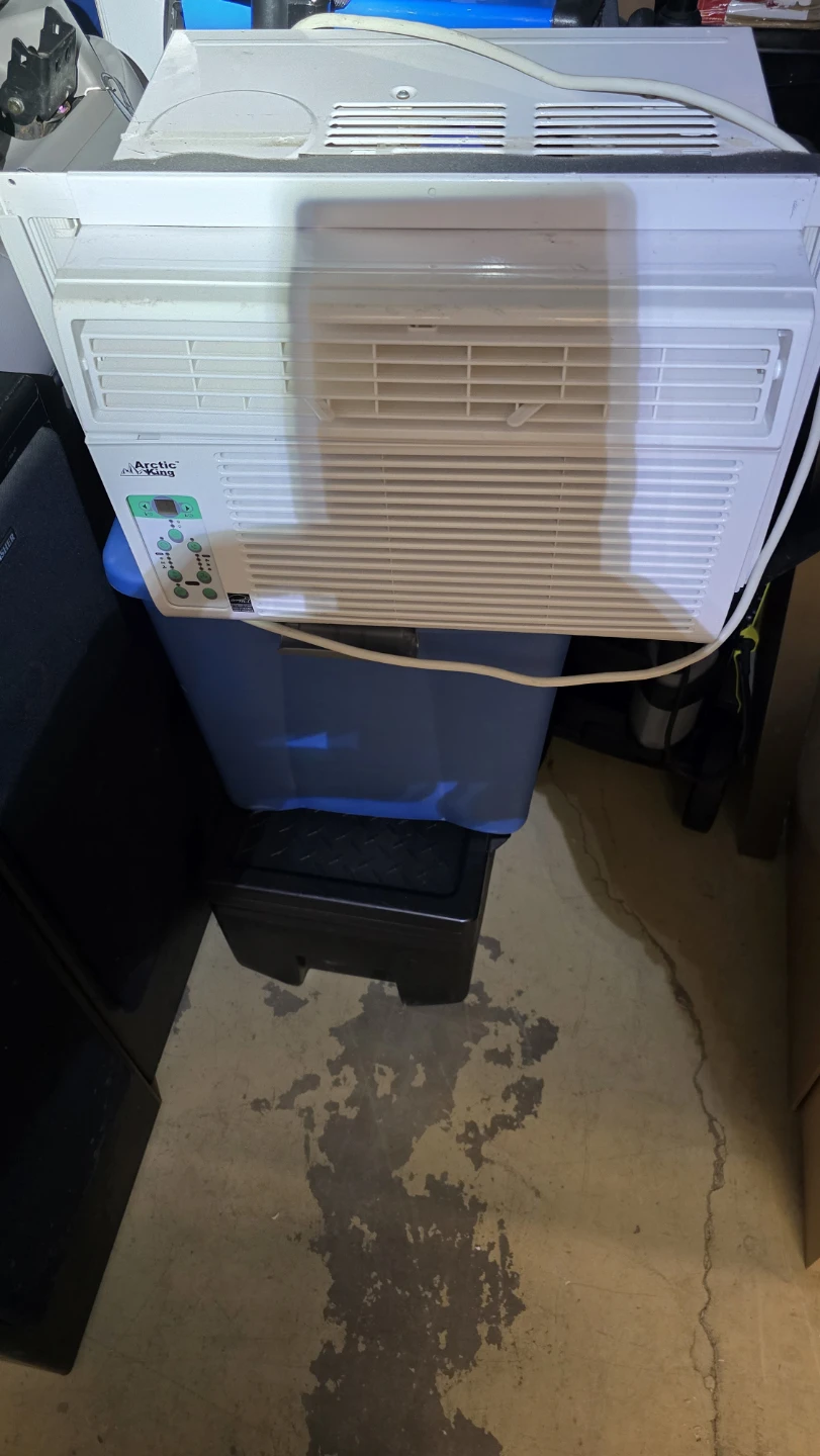 Arctic King Window Air Conditioner - photo 3