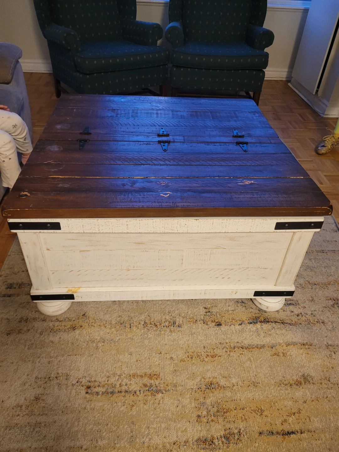 Coffee Table with storage