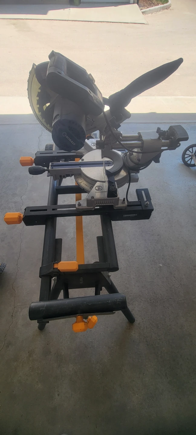 Kobalt 7-1/4 inch Miter Saw with ToughBuilt Stand