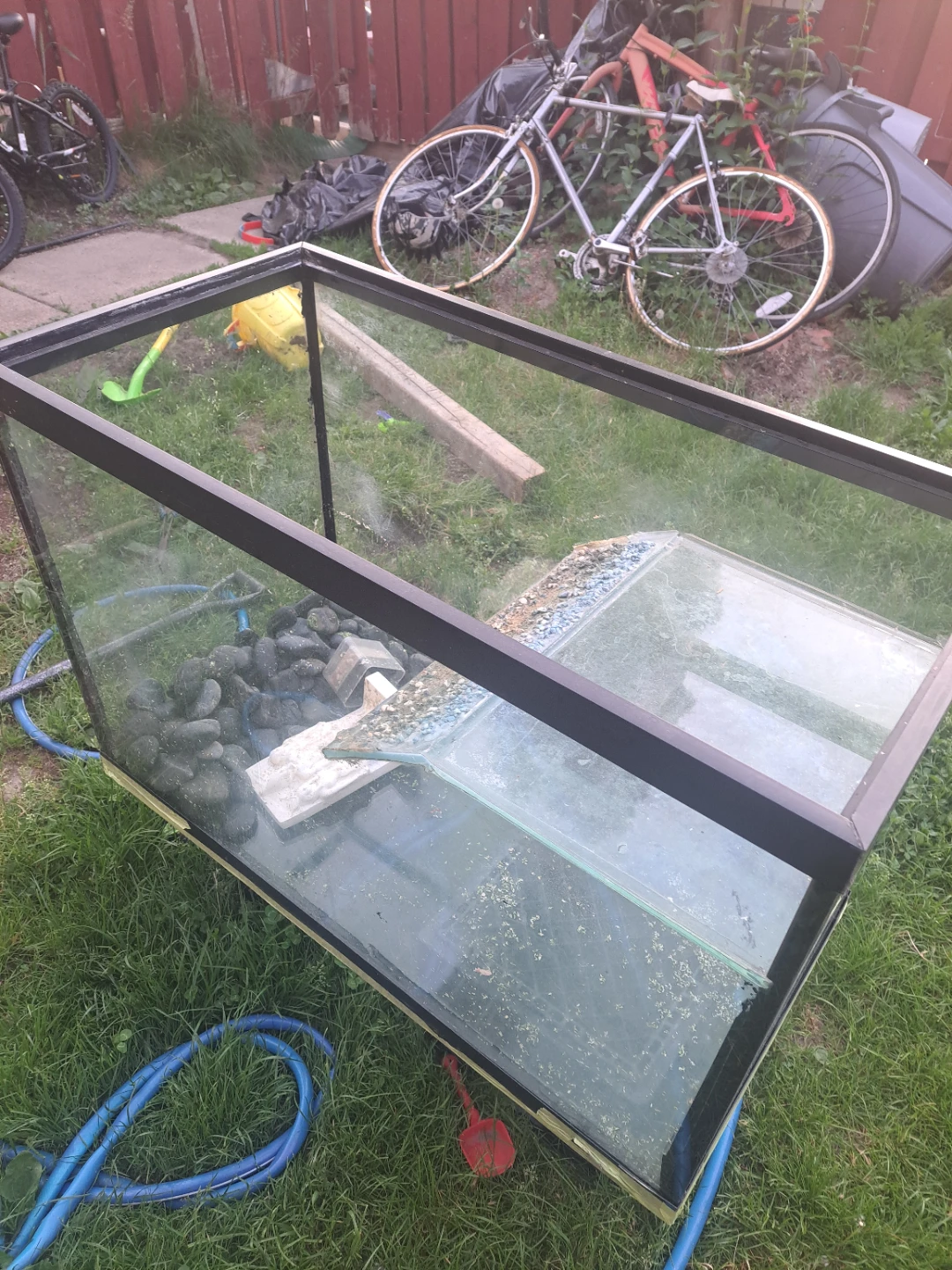 Glass Aquarium Tank - photo 3