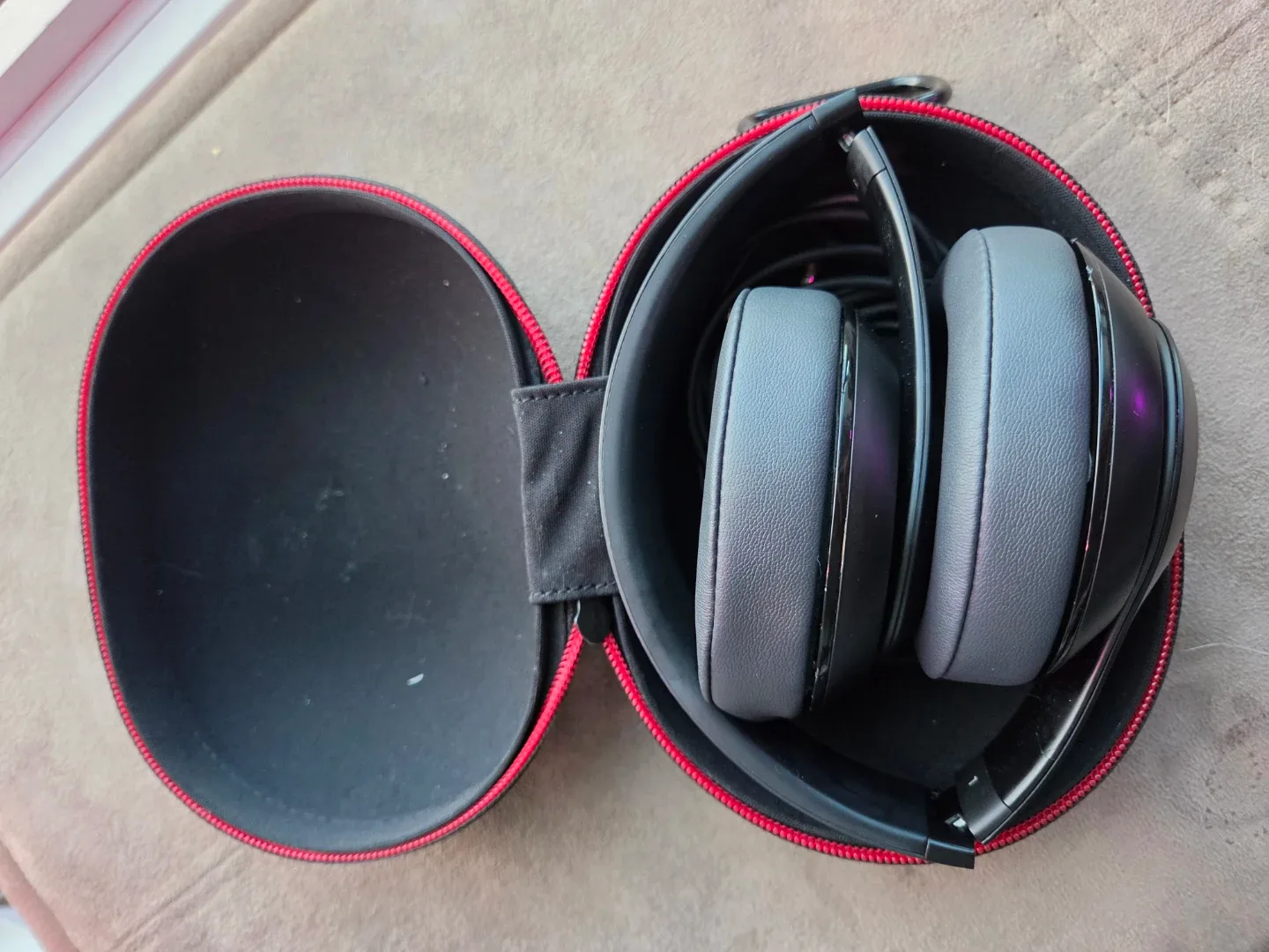 Beats Studio 2 Wireless Headphones - photo 4