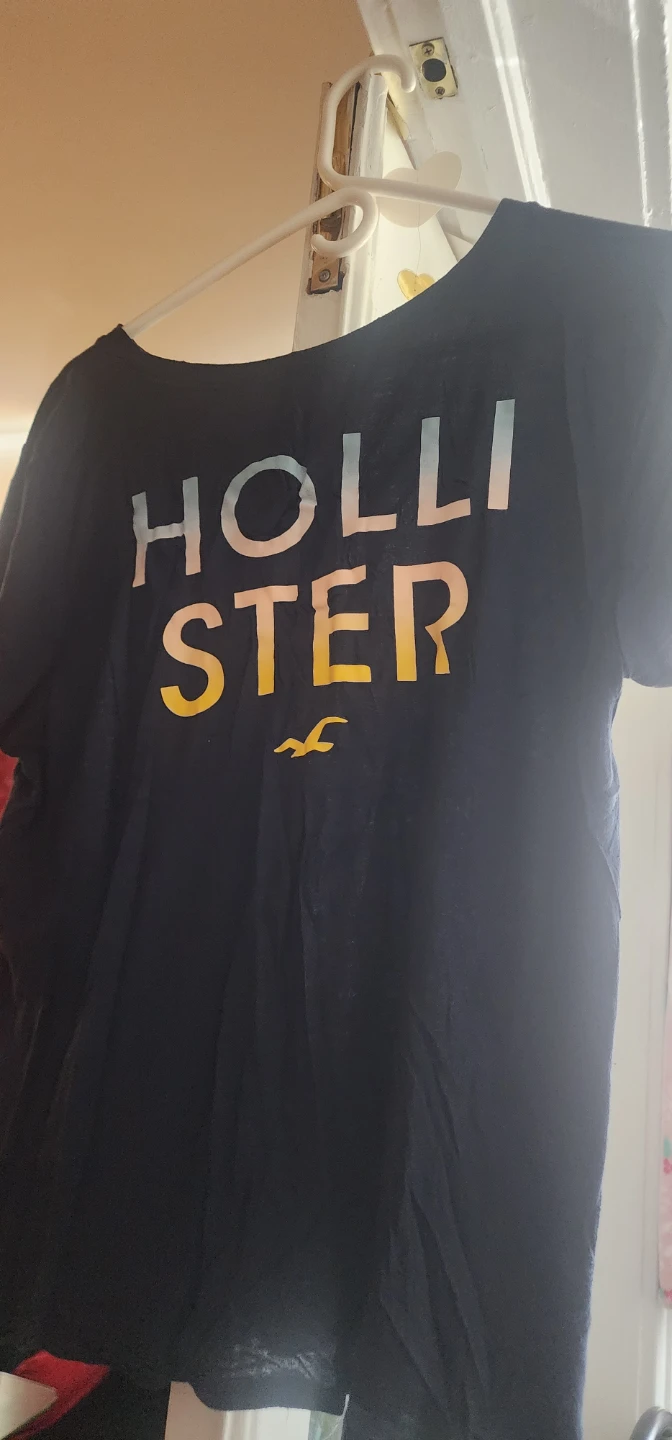 Women's Hollister T-Shirt - photo 3