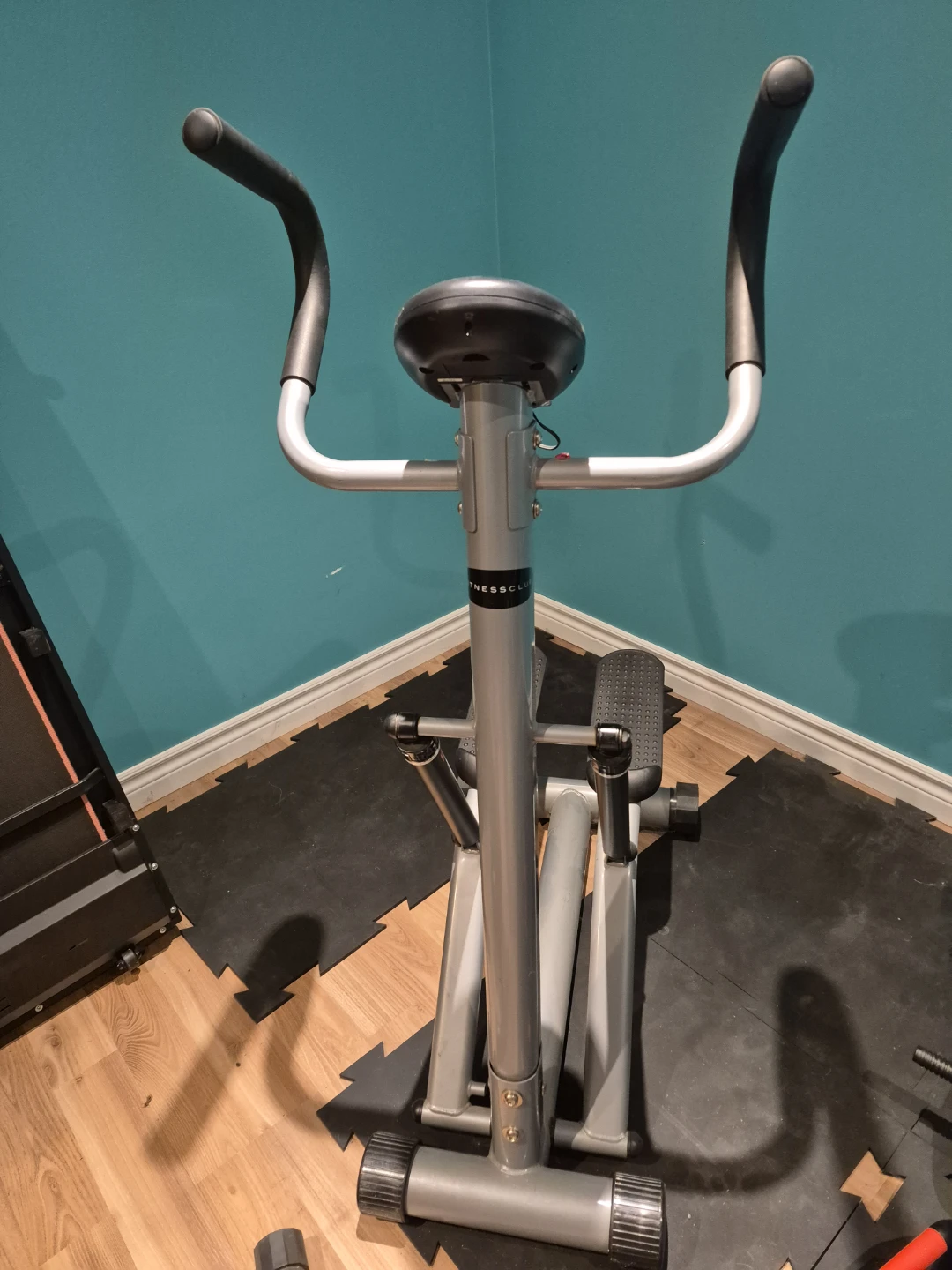 FITNESSCLUB Elliptical Trainer - photo 2