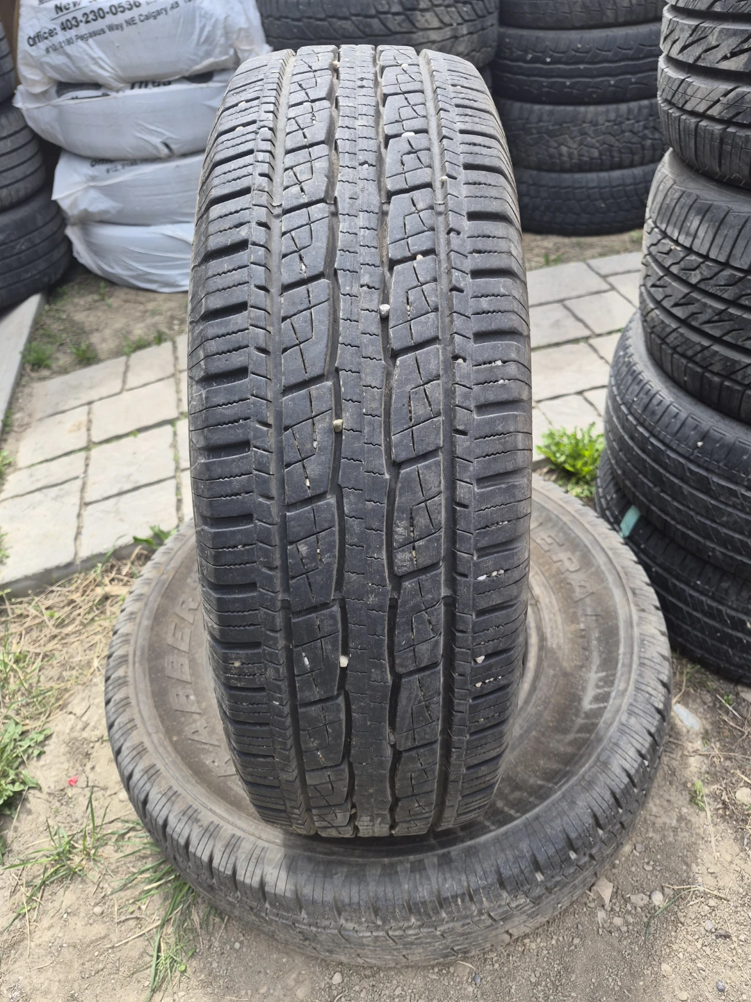 2 summer tires 245,75r16