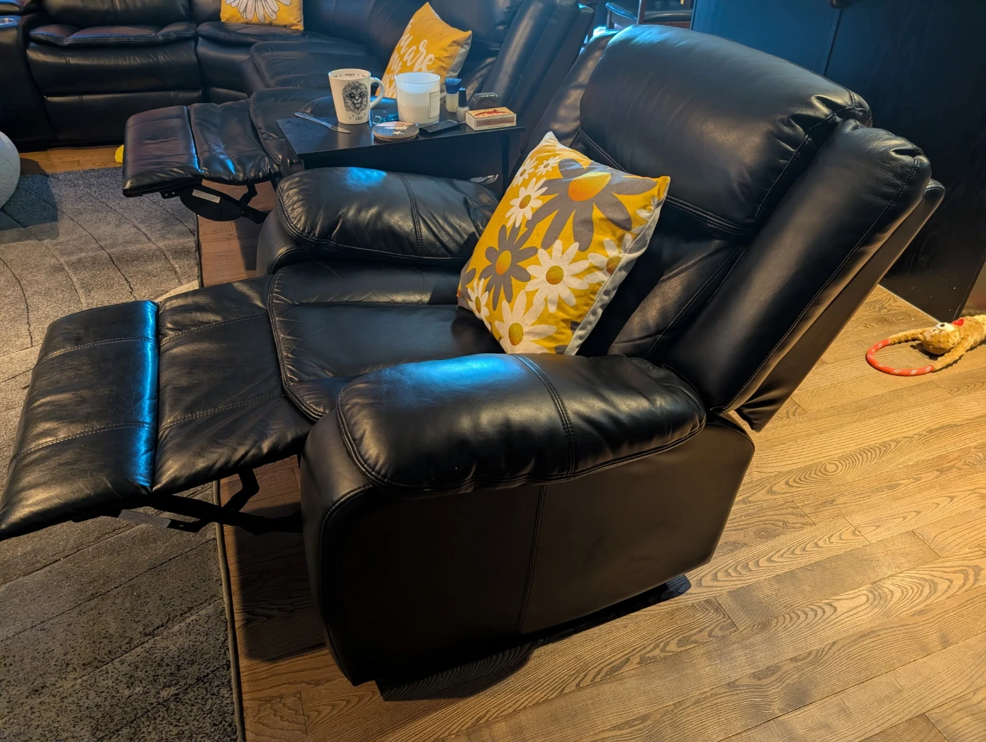 All must go!! Furniture sale!! Multiple items for sale!! - photo 2