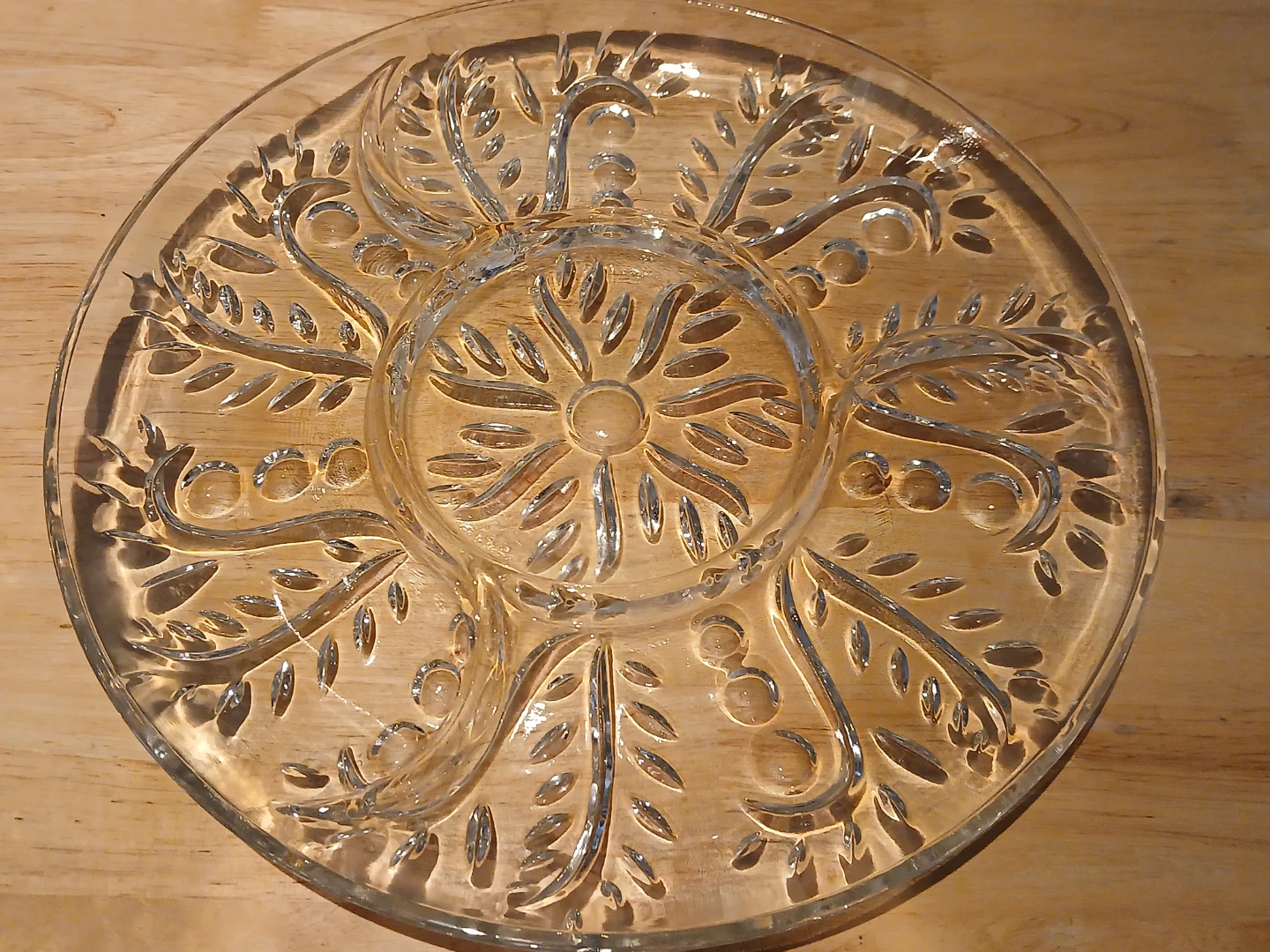 FREE Glass Platter & Drinking Glasses - photo 2