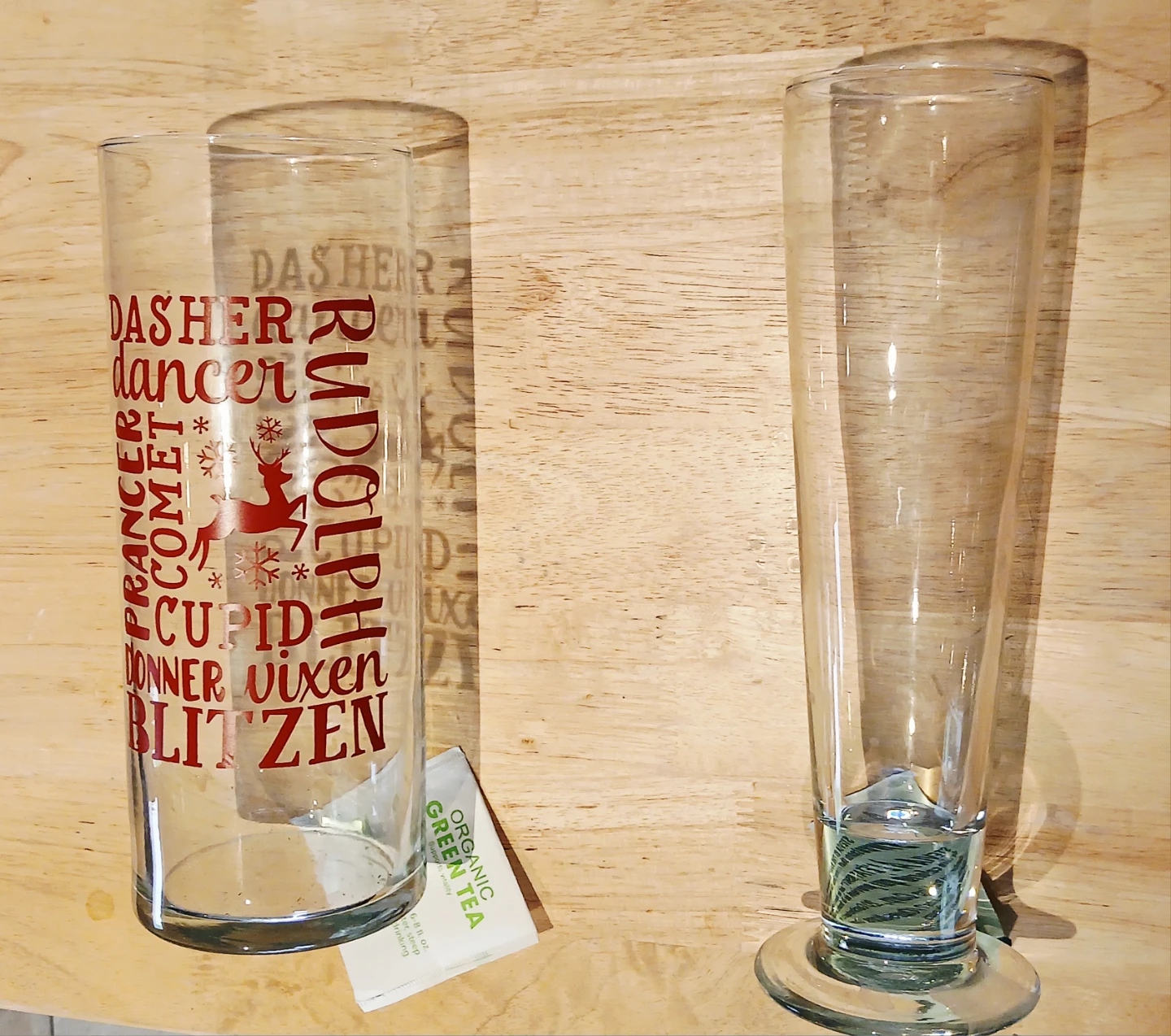 FREE Glass Platter & Drinking Glasses - photo 3