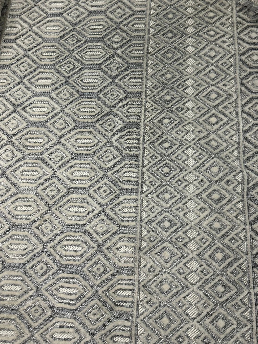 Surya Broadway BWY-2304 Rug 9'2" x 12"