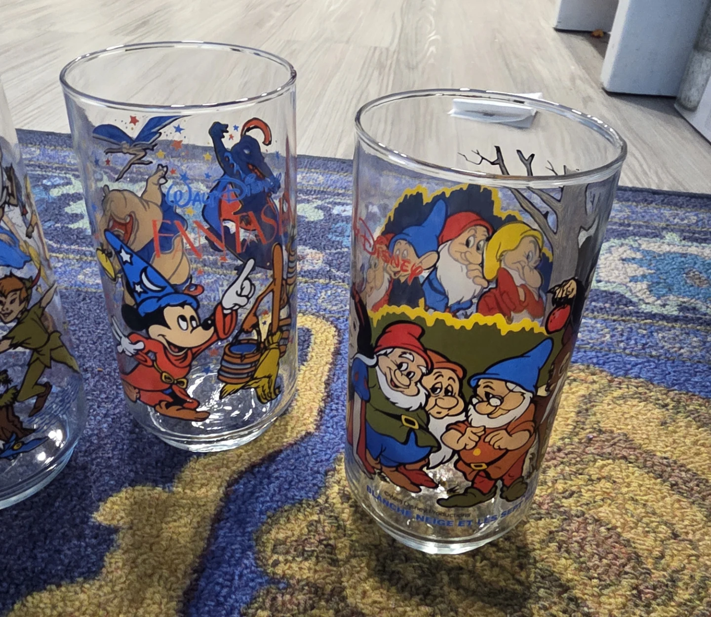 Vintage Disney Character Glasses - photo 3