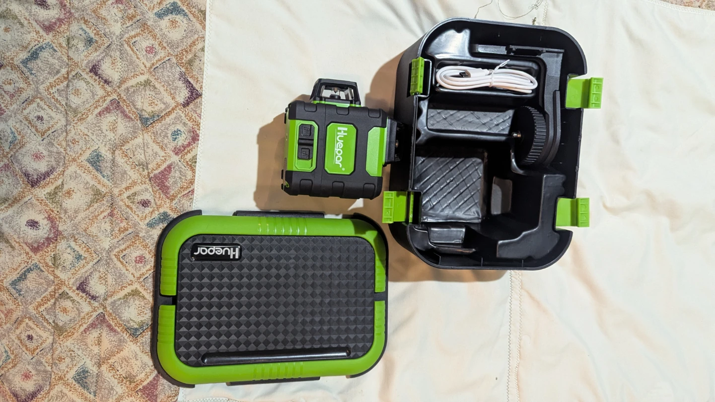 Huepar 3D Laser Level with Built-in Li-ion Battery