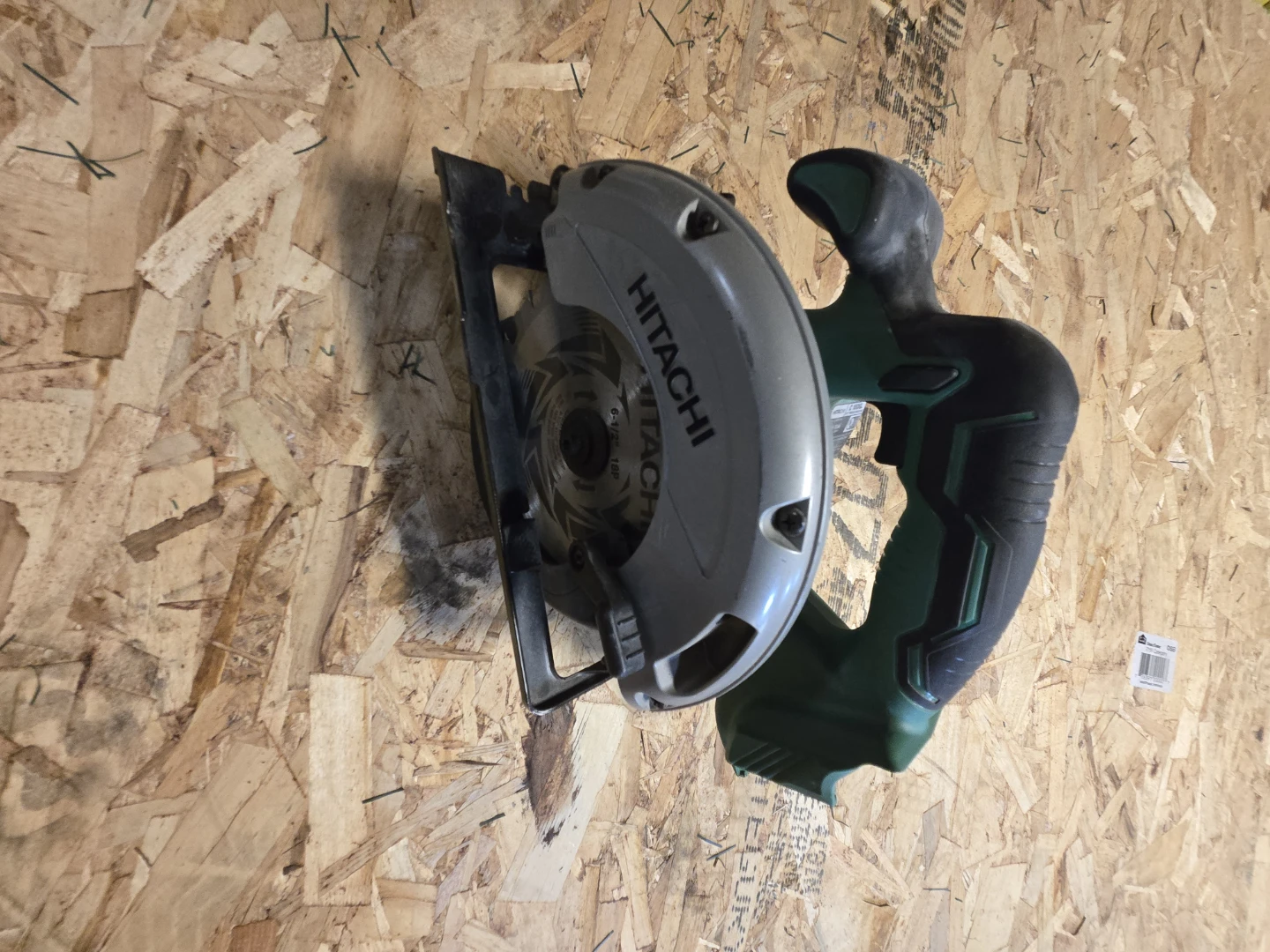 Hitachi C 18DGL Circular Saw