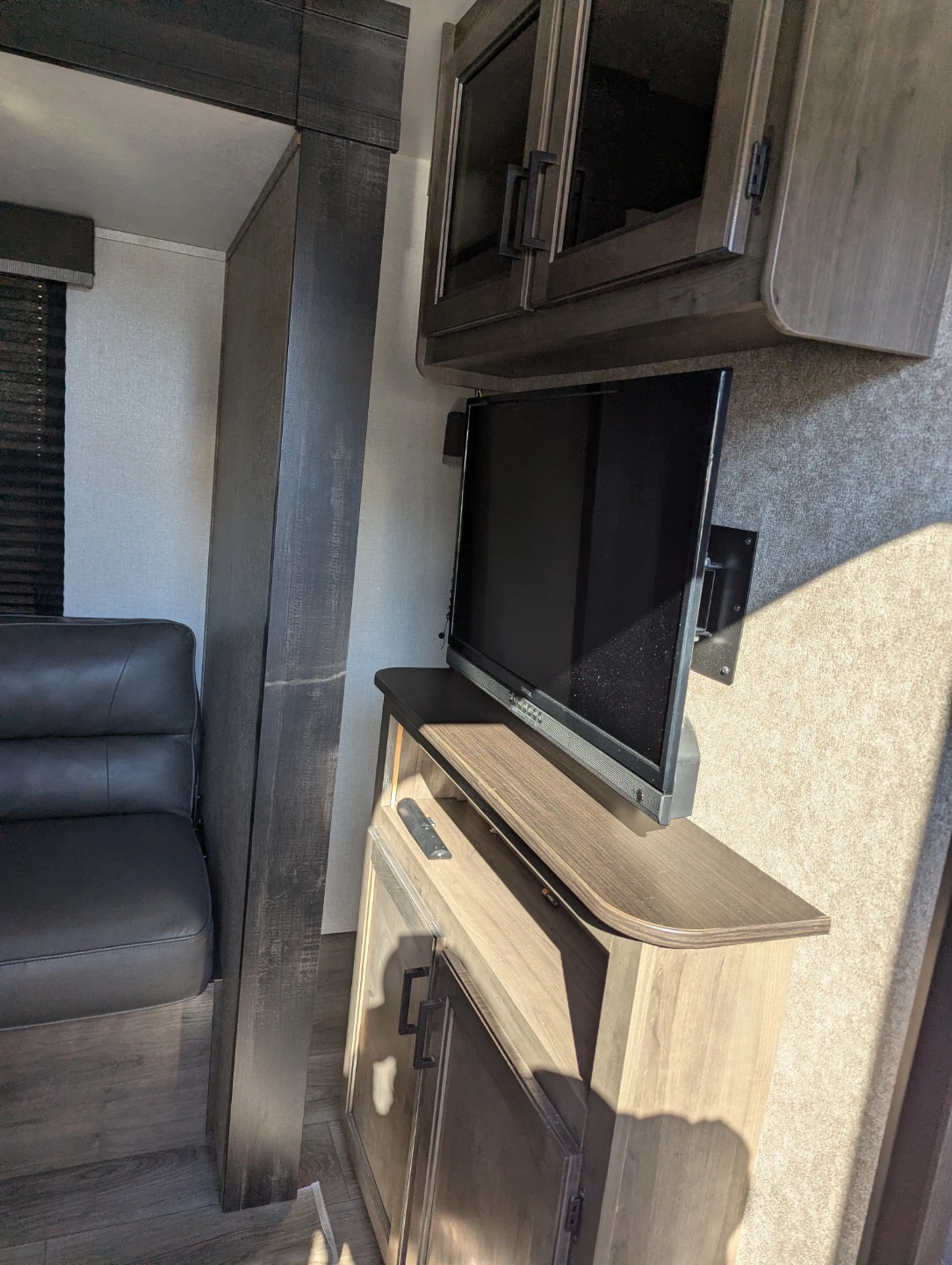 Travel Trailer Interior - photo 3