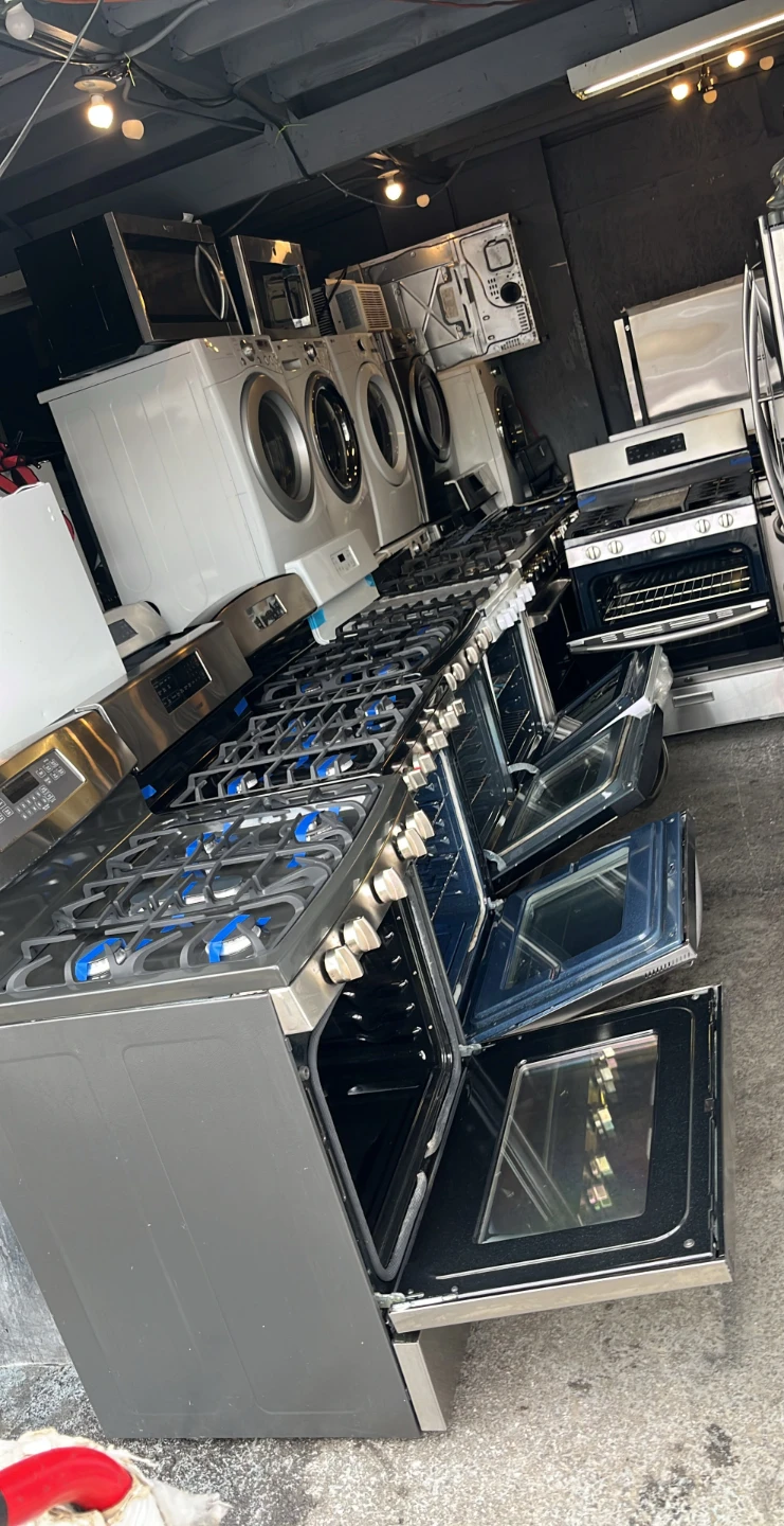 Samsung Gas Range - photo 5