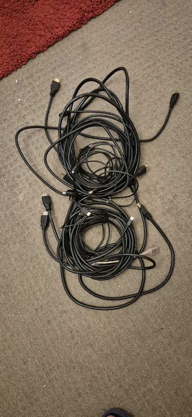 Bundle of Black HDMI Cables