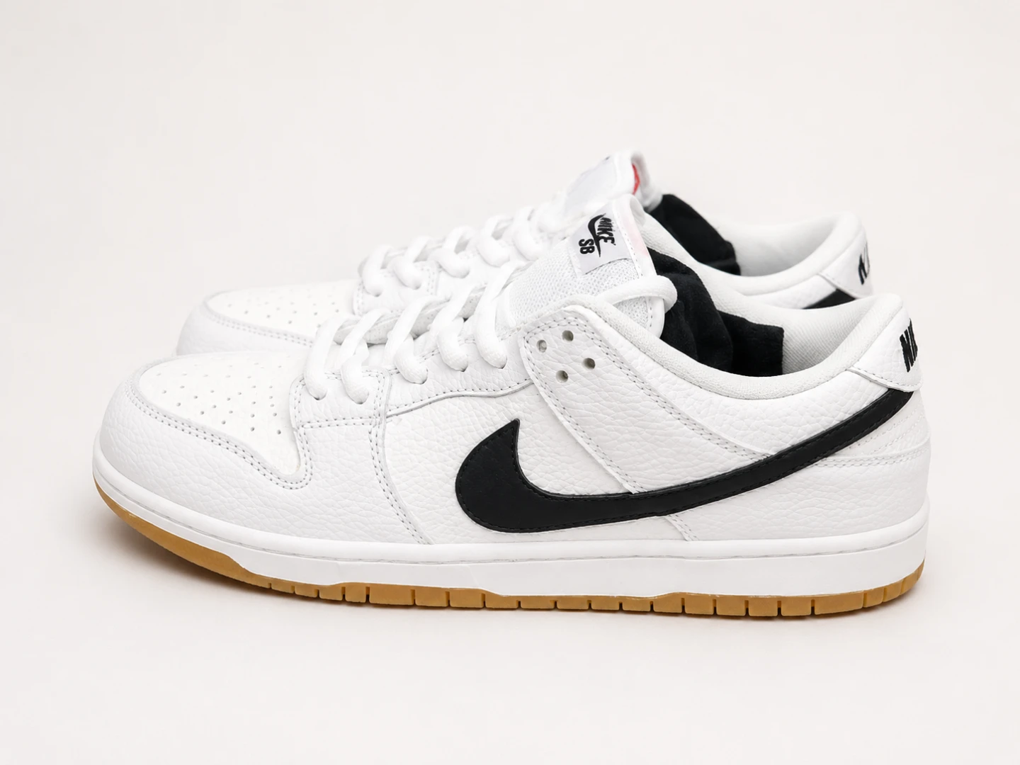 Nike SB Dunk Low White Black Gum - photo 2