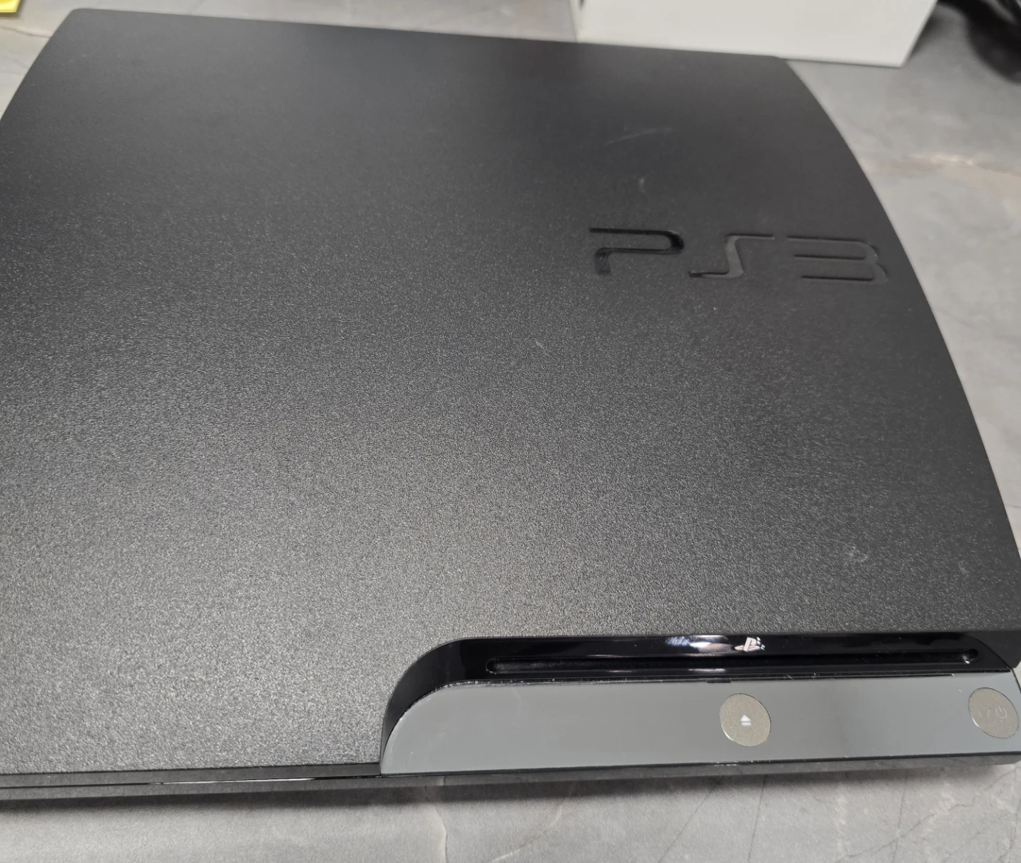 Sony Ps3 Slim Console - photo 2