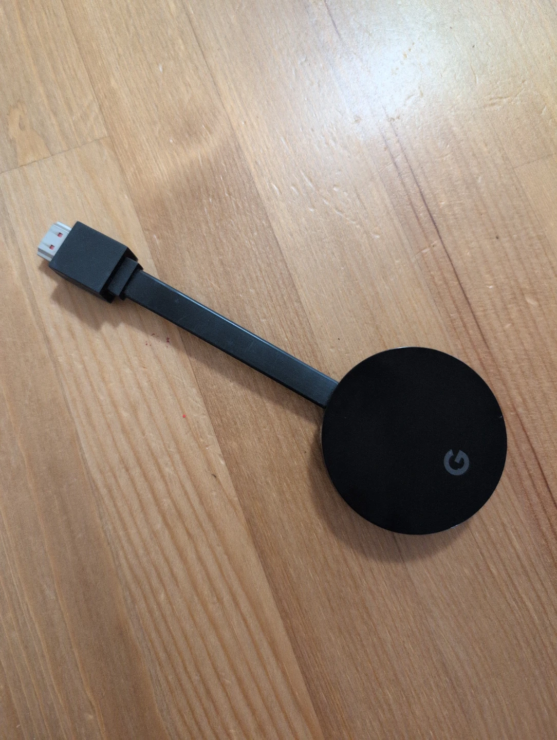 Insignia TV 40" & Google Chromecast Ultra - photo 5