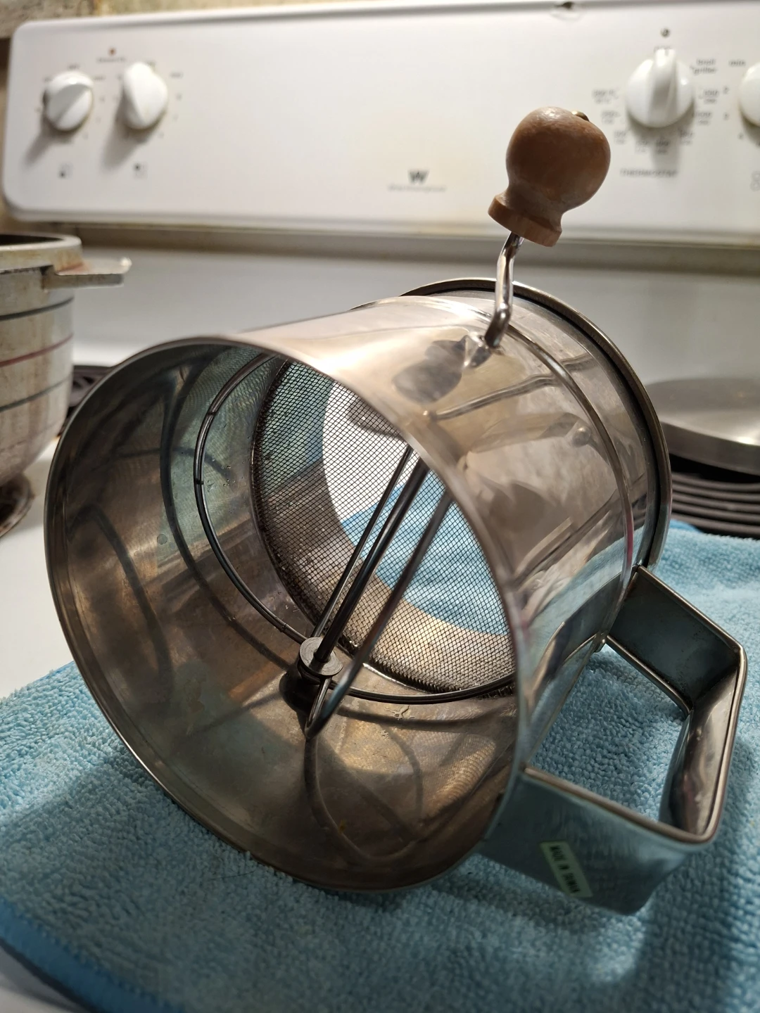 Stainless Steel Flour Sifter - photo 4