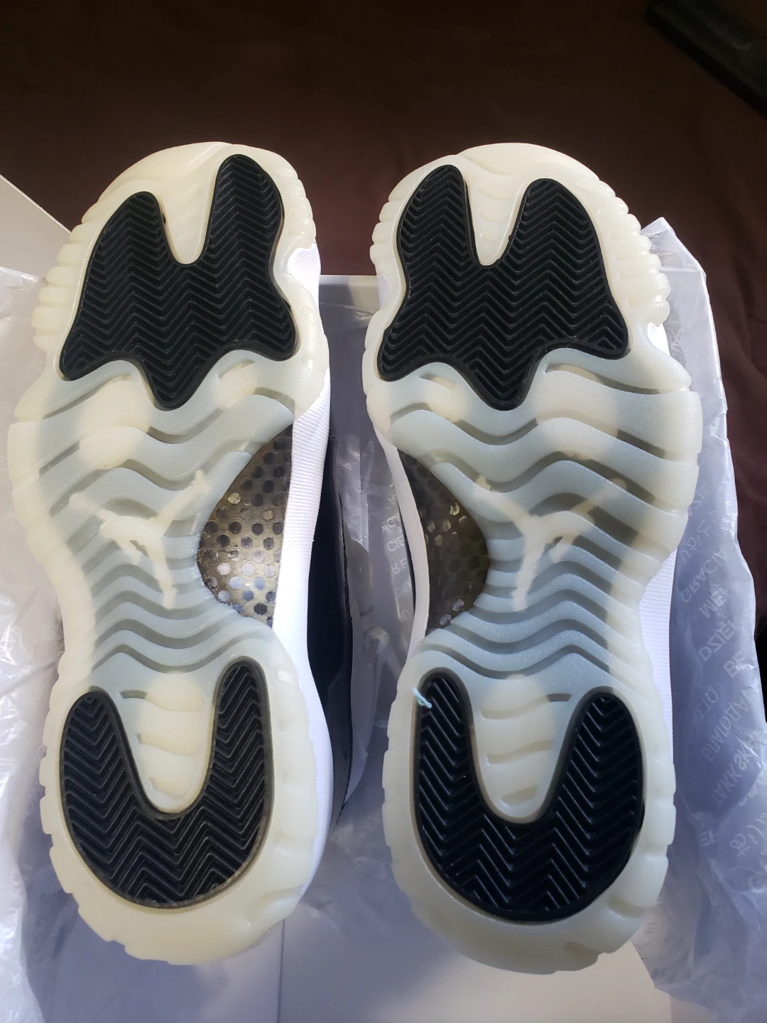 Air Jordan 11 Retro Men's Shoes - photo 2