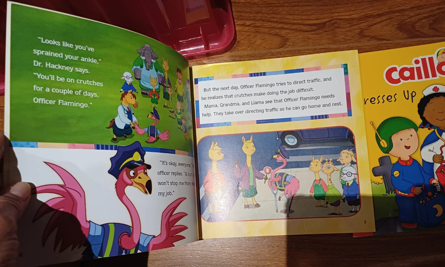 ⚽  FREE: Caillou Dresses Up & Llama Llama Thanks-for-Giving Day - photo 5