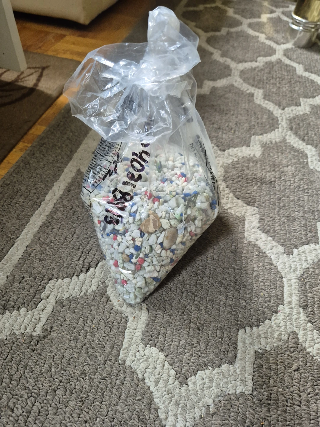 Bag of Decorative gravel 2lbs - photo 2