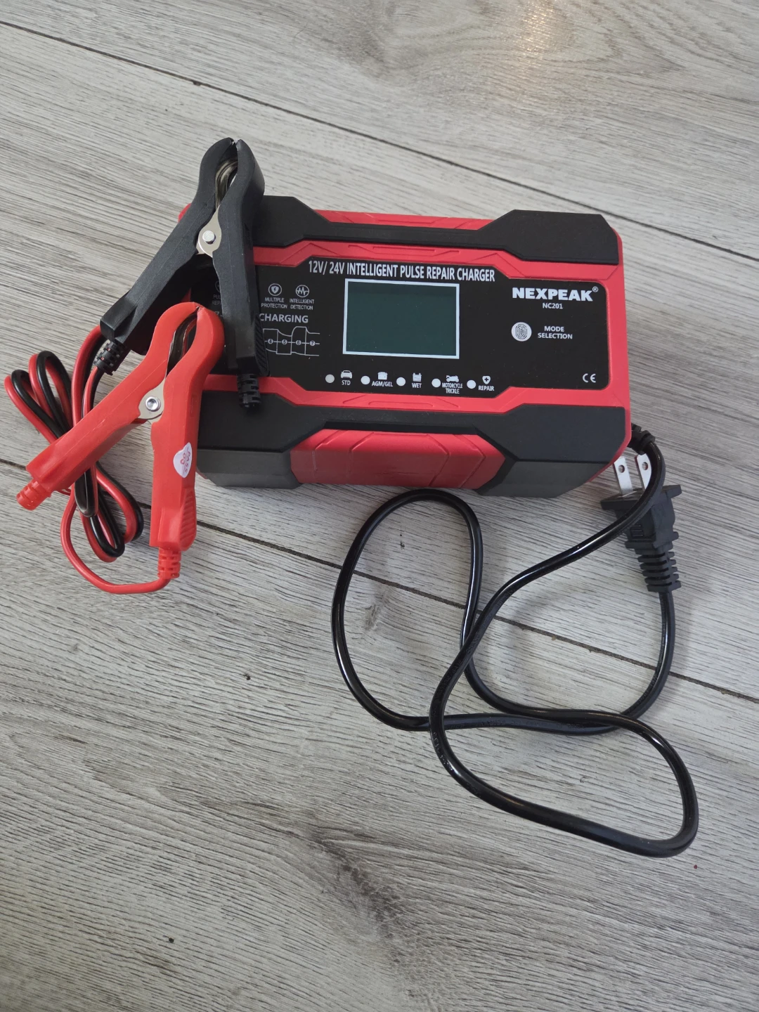 Nexpeak NC201 12V/24V Intelligent Pulse Repair Charger - photo 2