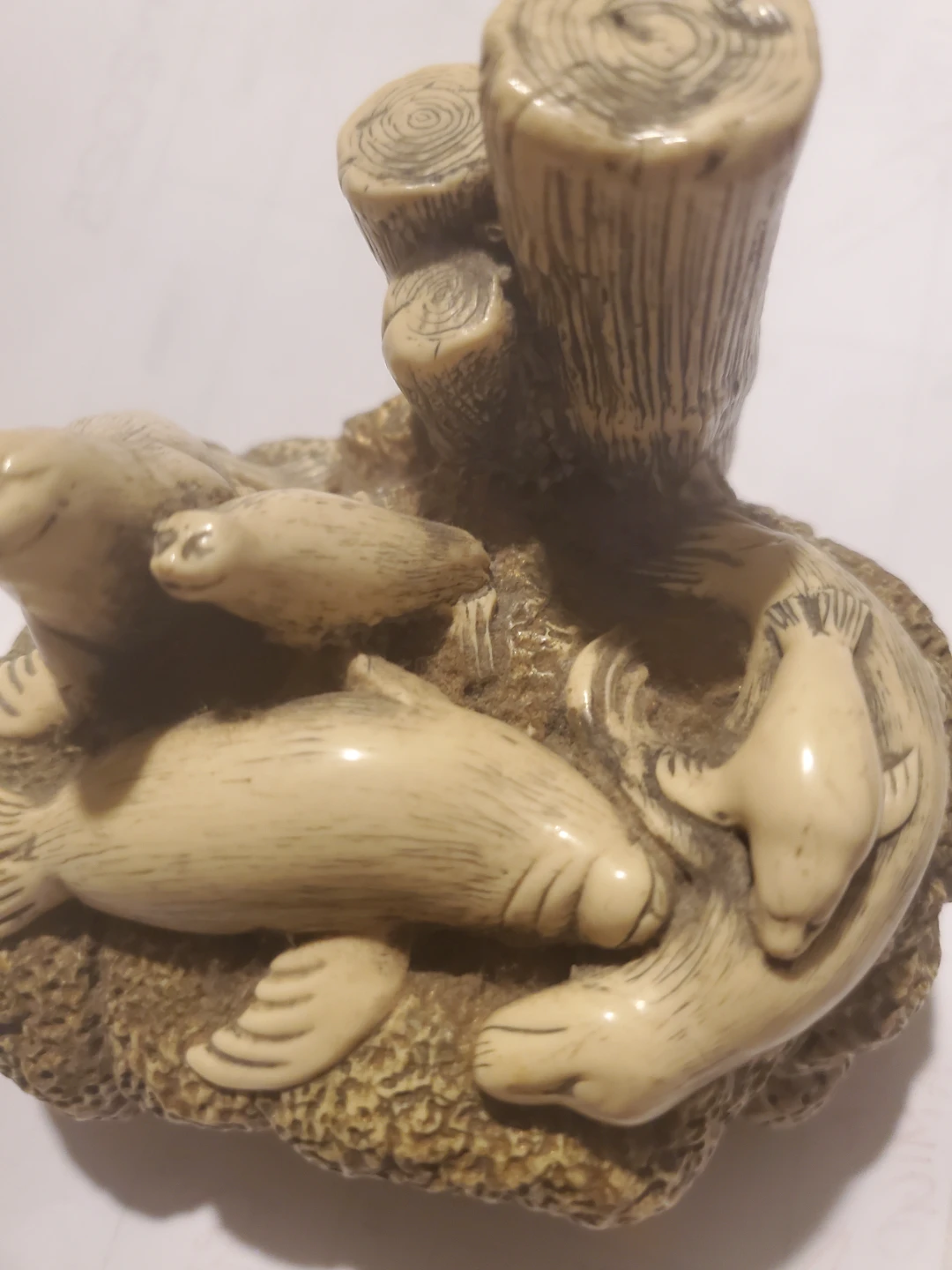 Cook's Gallery Cultured Ivory Seal Figurine - photo 5
