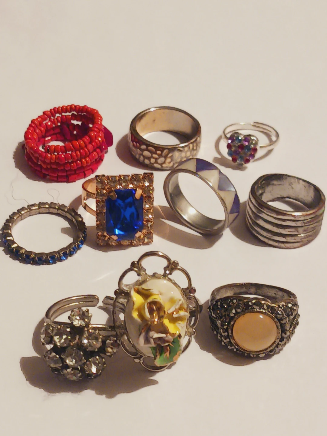Lot of 10 assorted costume jewelry rings - photo 2