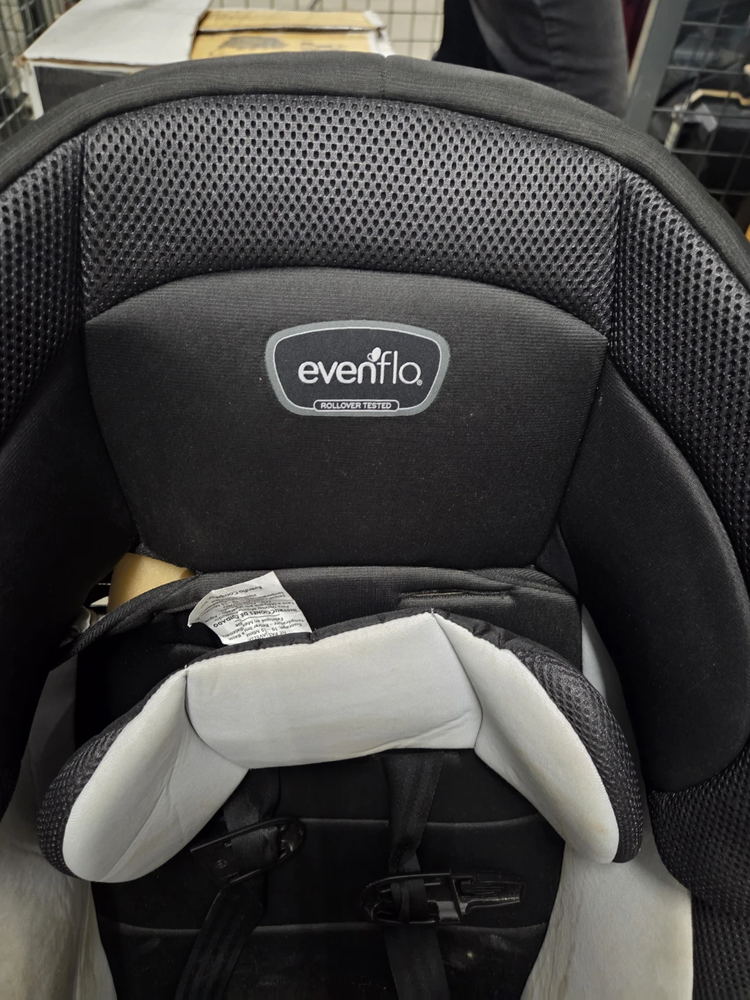 Evenflo Car Seat(2_12) years - photo 3