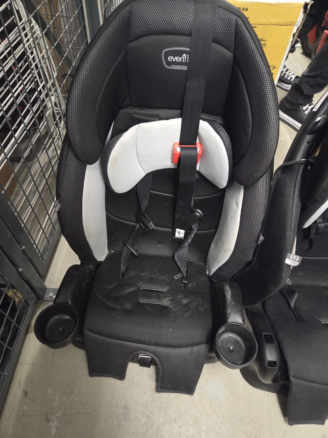 Evenflo Car Seat(2_12) years - photo 5