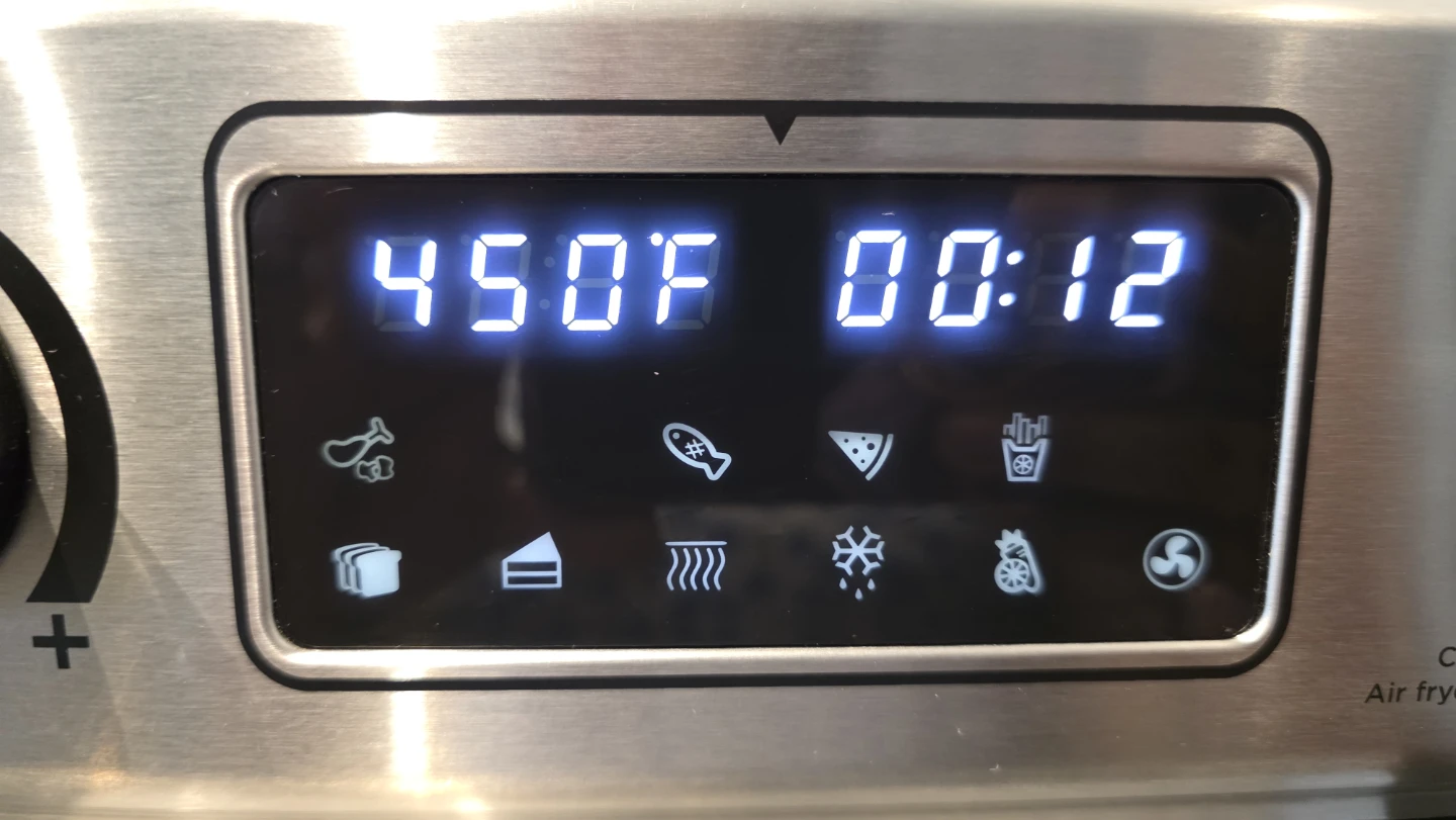 MOVING SALE- Starfrit Air Fryer Oven - photo 3