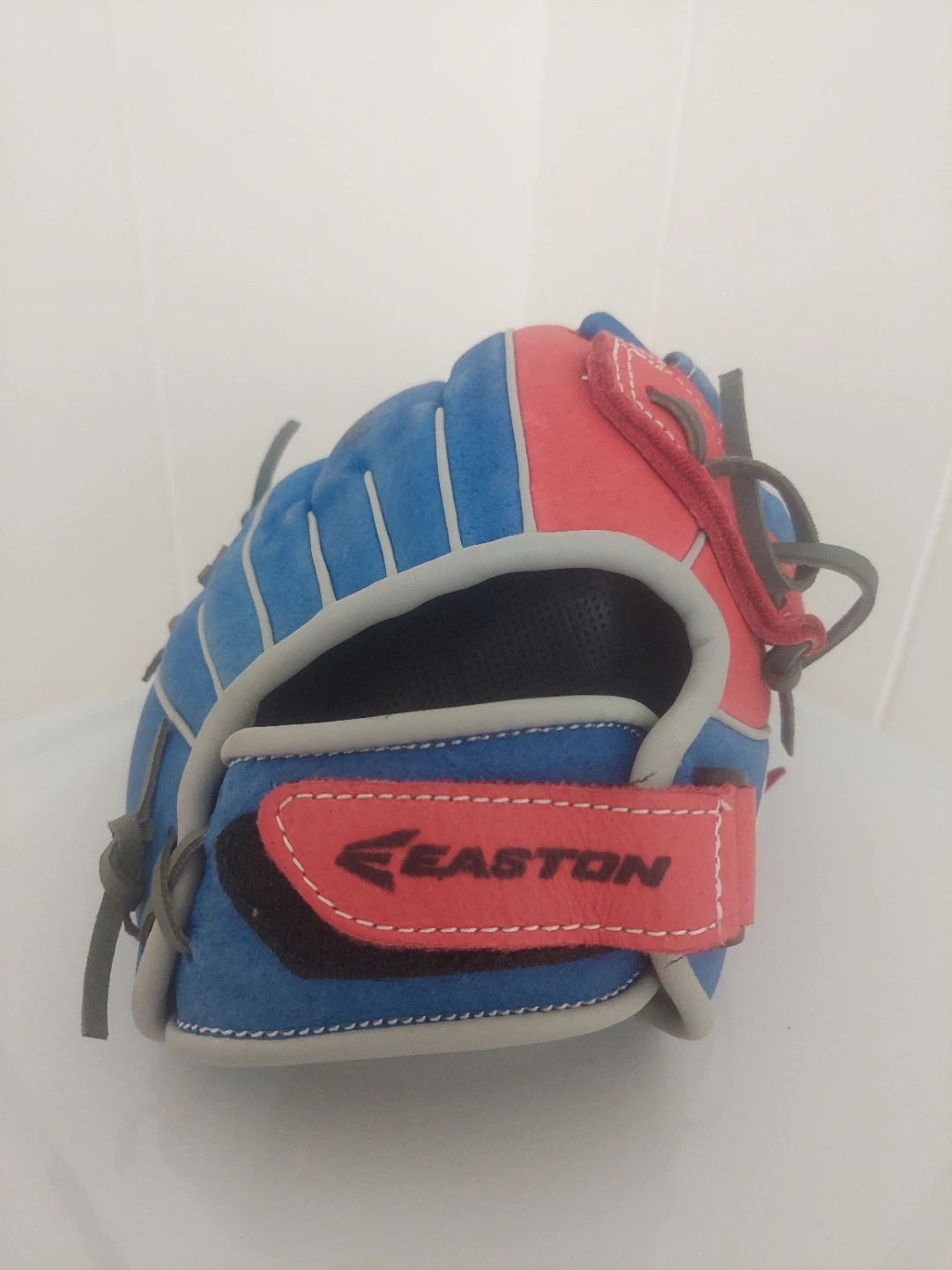 Easton Stars & Stripes 11" Baseball Glove - photo 3